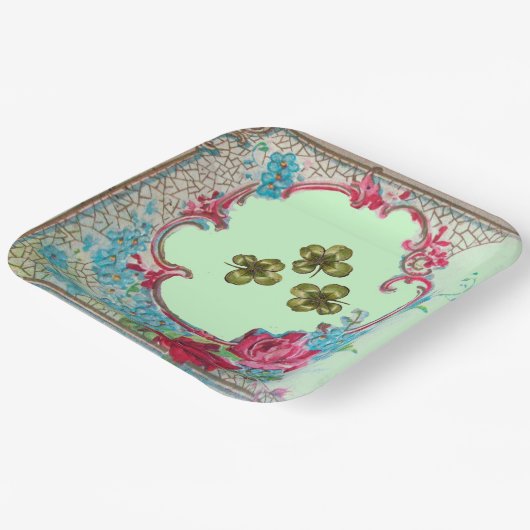 ロマンチカ セントパトリックデイのシャムロックとローズの花束 ペーパープレート (傾斜あり)