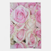 ロマンチックかわいらしなピンクのクリームバラ キッチンタオル (縦)