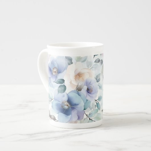 ロマンチックでかわいいラベンダーパープルホワイトの花 ボーンチャイナマグカップ (正面左)