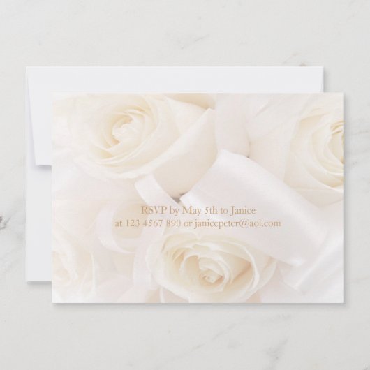 ロマンチックで白いクリーム色のrosessの結婚式招待状 招待状 (裏面)
