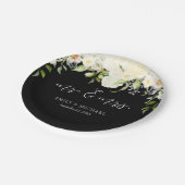 ロマンチックなアイボリークリームフローラブラック結婚ズ ペーパープレート (アングル)