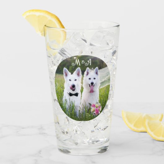 ロマンチックなカップルの犬が結婚した来る タンブラーグラス (アイス正面)