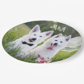 ロマンチックなカップルの犬が結婚した来る ペーパープレート (アングル)