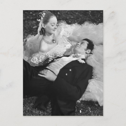 ロマンチックなカップルフランスのはがき ポストカード (正面)