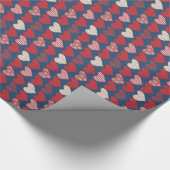 ロマンチックなギフトラップ、ミッドナイトブルーのハート ラッピングペーパー (角)