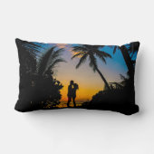 ロマンチックなサンセットシルエットランバーピローデザイン ランバークッション (裏面)