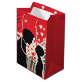 ロマンチックなシルエットカップル街並みハート ミディアムペーパーバッグ (正面アングル)