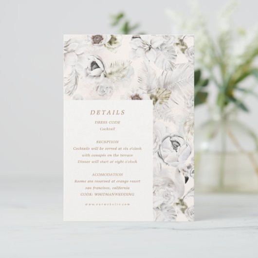 ロマンチックなシルバーの花のウェディング詳細封筒 エンクロージャーカード (スタンド正面)