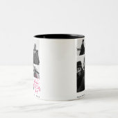 ロマンチックなタイポグラフィバレンタインのカップル4写真 ツートーンマグカップ (中央)