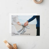 ロマンチックなハッピーアニバーサリーカップルが手を握る ノートカード (正面/裏面インサイチュ)