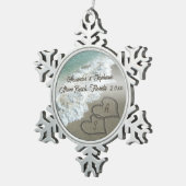 ロマンチックなハートのビーチクリスマスオーナメント。 スノーフレークピューターオーナメント (右)