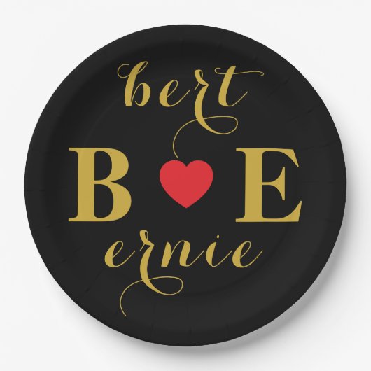 ロマンチックなハートサイン紙プレートの秋を愛する ペーパープレート (正面)