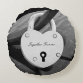 ロマンチックなハートシェイプのラブロック写真装飾用クッション ラウンドクッション (正面)