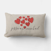 ロマンチックなハート名前をカスタムする新婚のための枕 ランバークッション (正面)