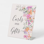 ロマンチックなパステル野生の花ブライダルシャワー標識 台座サイン (正面)