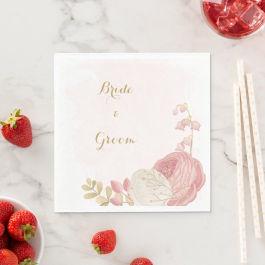 ロマンチックなピンクと白の花の金ゴールド スタンダードランチョンナプキン (インサイチュ)