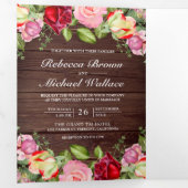 ロマンチックなピンクと赤のバラQRコードウッド結婚ズ 三つ折り招待状 (内部最初)