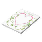 ロマンチックなピンクのハートグリーンつる植物エレガントな結婚式 ノートパッド (回転)