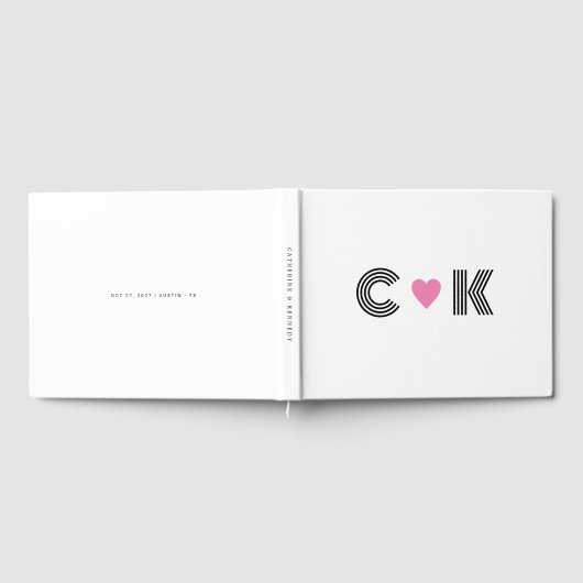 ロマンチックなピンクのハート結婚のモノグラムミニマル主義者 ゲストブック (全面)