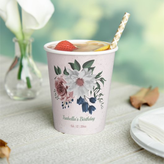 ロマンチックなピンクの白いネイビーの花と緑の葉 紙コップ (インサイチュ)