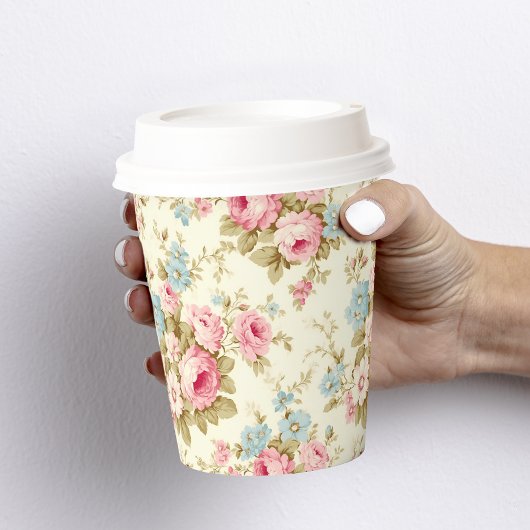 ロマンチックなピンクの英語のバラオン淡い色のイエロー 紙コップ