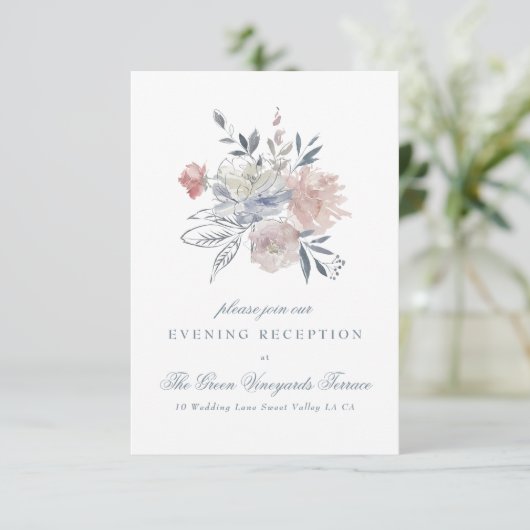 ロマンチックなフローラリースウォーターカラーモノグラム エンクロージャーカード (スタンド正面)