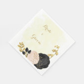 ロマンチックなブラック&ピンクの花金ゴールドナプキン スタンダードランチョンナプキン (角)