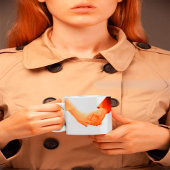 "ロマンチックなホールディングハンズイラストレーションマグカップ – 愛&愛 ジャンボコーヒーマグカップ