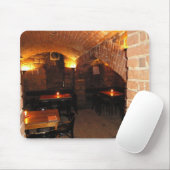 ロマンチックなワイン貯蔵室 マウスパッド (マウス)