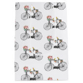ロマンチックなヴィンテージ自転車の花と鳥 ミディアムペーパーバッグ (裏面)