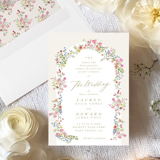 ロマンチックな優美なフローラアーチ春庭園の結婚式 招待状
