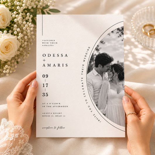 ロマンチックな写真とエレガントな円形フレームの結婚式 招待状