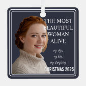 ロマンチックな写真最も美しい女性が生きている メタルオーナメント (正面)