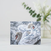 ロマンチックな冬の湖 白いスワンのウェディング 案内ポストカード (スタンド正面)