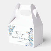 ロマンチックな埃っぽい青い花ありがとう結婚。 フェイバーボックス (正面サイド)