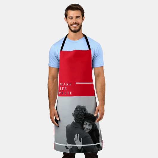ロマンチックな引用文と写真 |バレンタインのプレゼント エプロン (着用した状態)