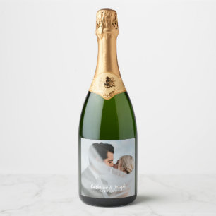 ロマンチックな新郎新婦結婚のワきらめくインラボ スパークリングワインラベル
