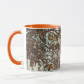 ロマンチックな旧市街のオレンジ色の木 マグカップ (左)