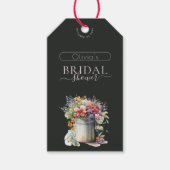 ロマンチックな春の花を飾ったウェディングシャワーのための花瓶 ギフトタグ (正面)