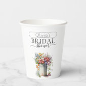 ロマンチックな春の花を飾ったウェディングシャワーのための花瓶 紙コップ (裏面)