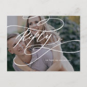 ロマンチックな書道ダークフォトソングリクエストRSVP インビテーションポストカード (正面)