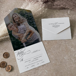 ロマンチックな書道モノグラム暗い結婚写真 オールインワン招待状