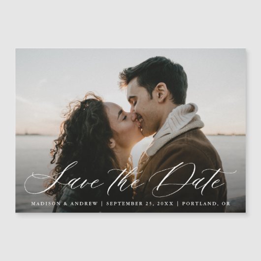 ロマンチックな書道台本の写真の日付を保存 マグネット招待状 (正面)