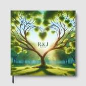 ロマンチックな木のカップル結婚モノグラム ゲストブック (正面)