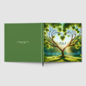 ロマンチックな木のカップル結婚モノグラム ゲストブック (全面)