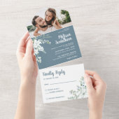 ロマンチックな白いフラワーグレーの写真春の結婚式 オールインワン招待状 (貼ってはがせる)