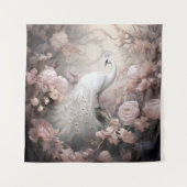 ロマンチックな白い孔雀と赤面ピンクの花 タペストリー (正面)