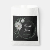 ロマンチックな白い花と離れ緑の結婚の花 フェイバーバッグ (正面)