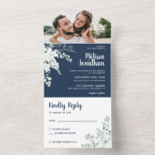 ロマンチックな白の優しい花の青結婚い写真 オールインワン招待状 (内側)