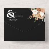 ロマンチックな白黒のQRコード結婚の オールインワン招待状 (裏面)